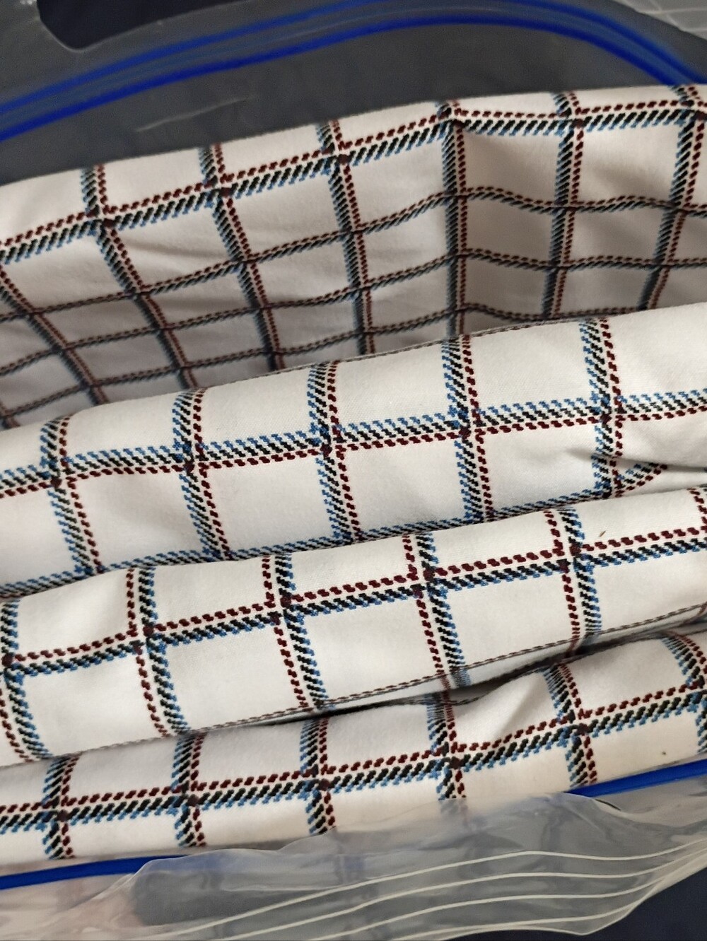 Tommy Hilfiger Red & Navy Tattersall Plaid Full Size Sheet Set NEW - Picture 3 of 4